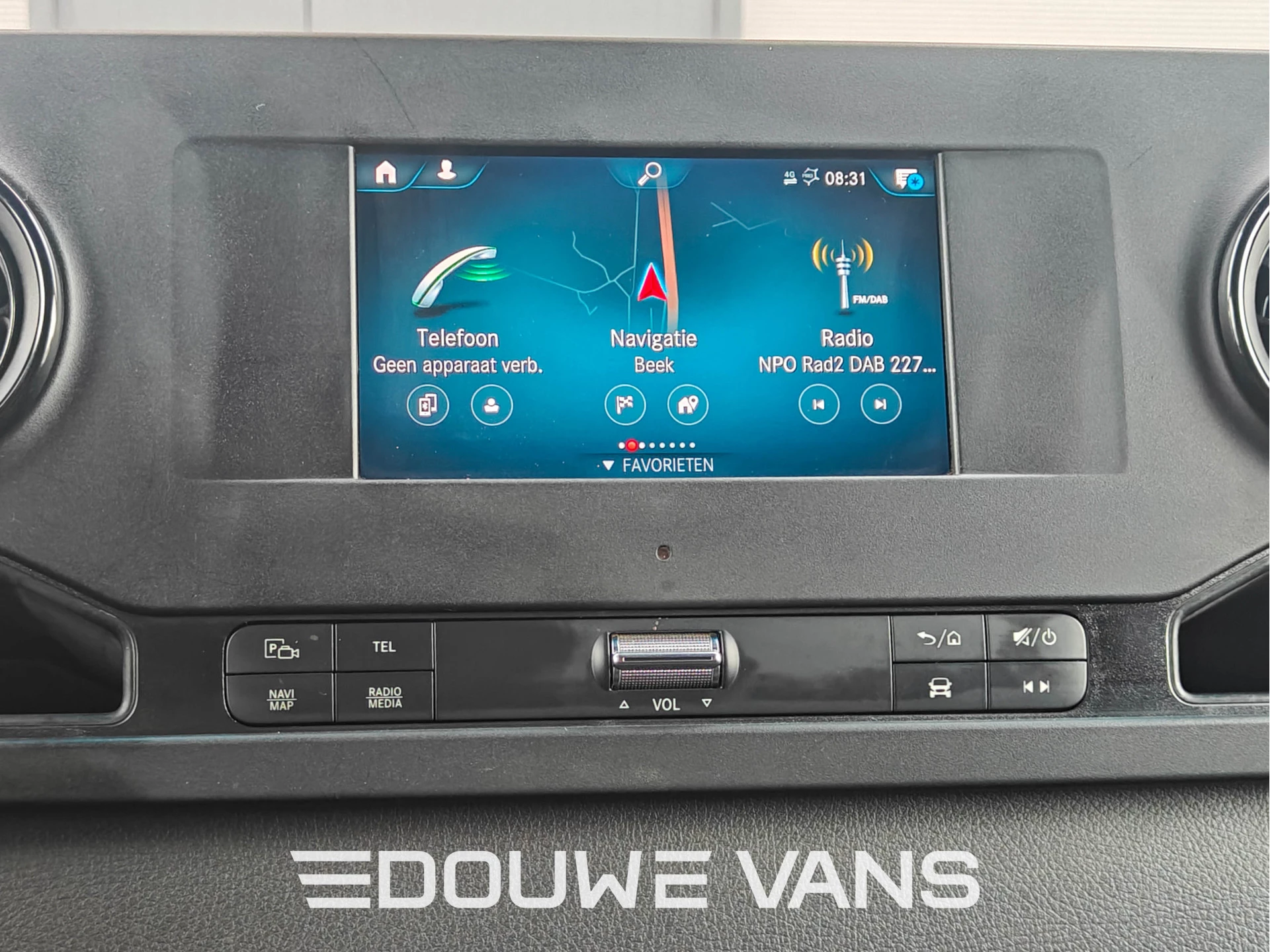 Mercedes-Benz Sprinter 2020 - L2H2 319 Automaat Zwart Trekhaak LED 360 Camera afbeelding 14