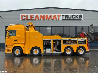 Scania R 2017 - R730 V8 8x4 Euro 6 Retarder Recovery truck Just 17.951 km! image 6