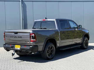 Dodge Ram 1500 2024 - 5.7 V8 4x4 / REBEL / DIGITALE COCKPIT / BACKFLIP / PRINS LPG / 3.500 KG AHG / CAMERA / TREKHAAK imagem 3
