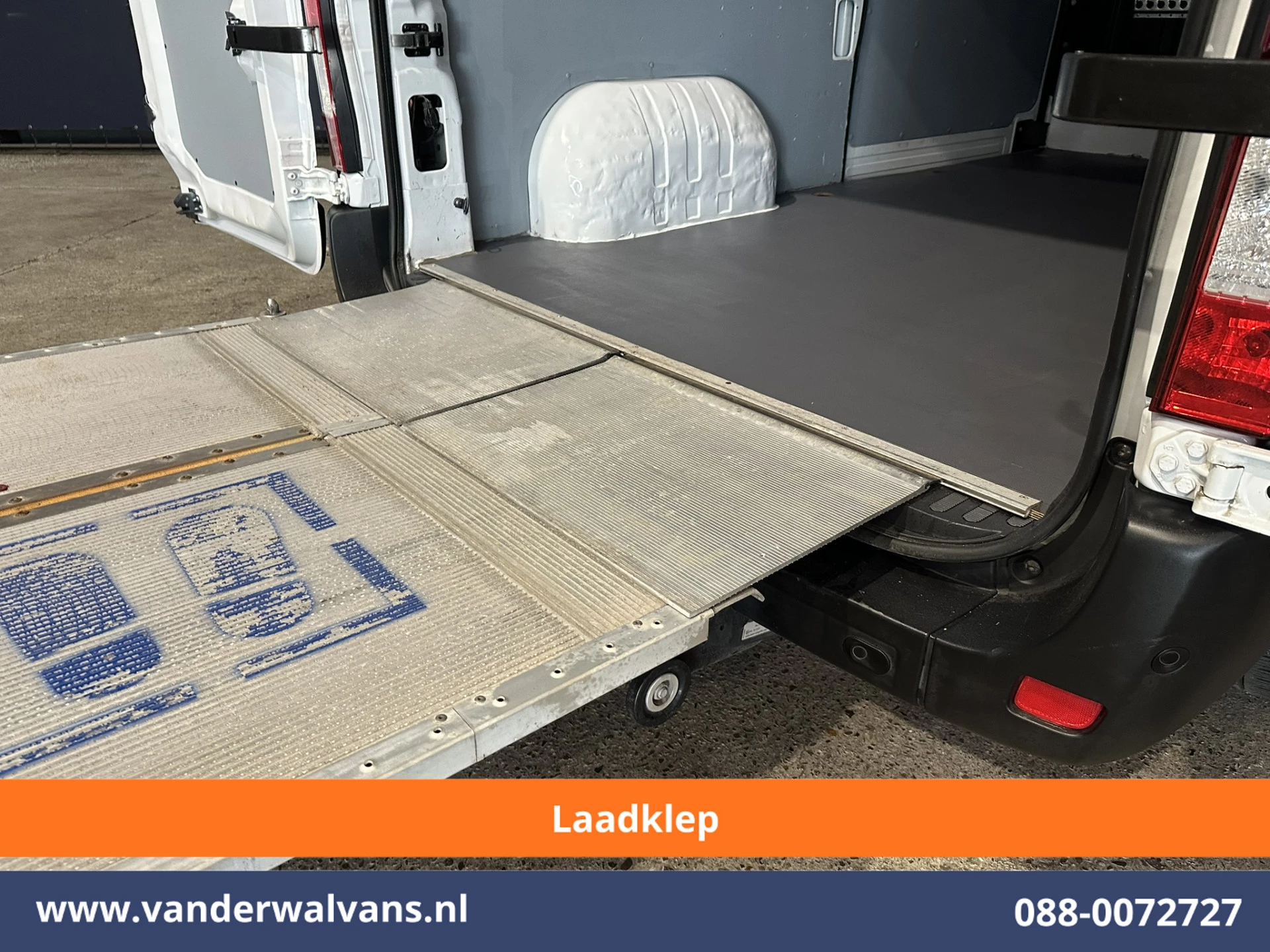 Renault Master 2021 - 2.3 dCi 150pk L2H2 Euro6 Airco | Laadklep | 2x Zijdeur | Camera | Navigatie | LED | Cruisecontrol obrázek 15