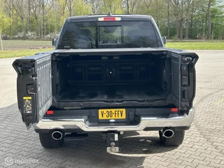 Dodge Ram 1500 2022 - 4X4 5.7 V8 4x4 Crew Cab Limited изображение 36