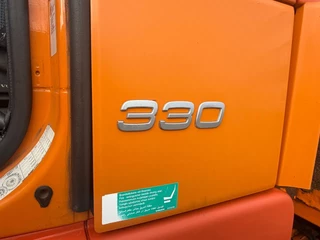 Volvo FM 330 2011 - 6X2 DHOLLANDIA 2000 KG LAST STEERING AXLE CURTAINS obrazek 10
