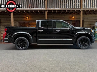 Chevrolet Silverado 2025 - High Country, obrazek 11