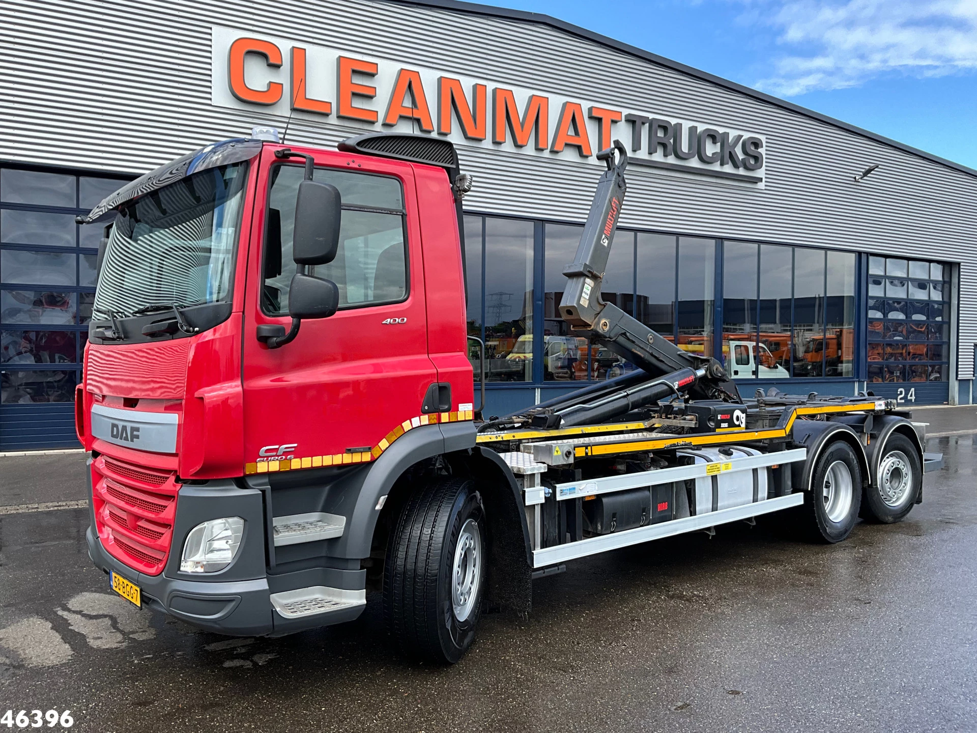 DAF 400 2015 - FAN CF Euro 6 Multilift 26 Ton haakarmsysteem obrázek 1
