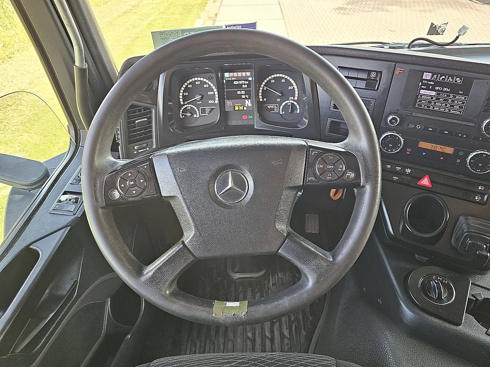 Mercedes-Benz Actros 2015 - 2643 imagem 13