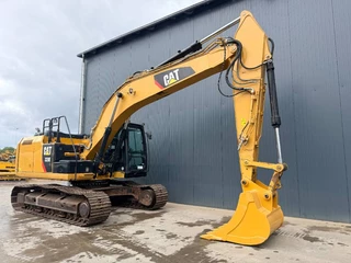 Cat N/A 2015 - 320E L obrazek 36