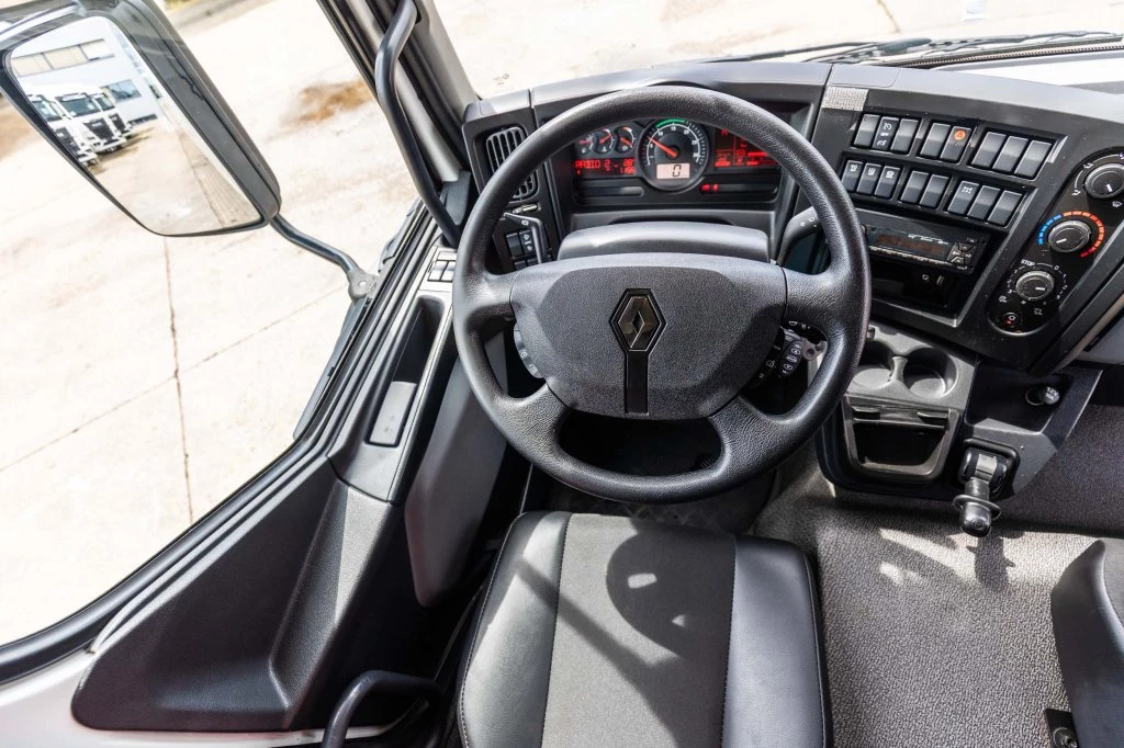 Renault 2020 - D12.240+HAYON ANTEO 1.7T. zdjęcie 18