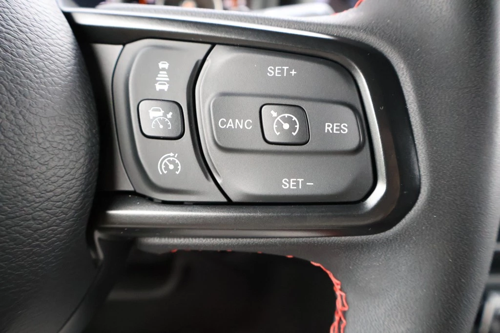 Jeep Wrangler 2024 - 2.0T 4x4 Aut. RUBICON / Grijs kenteken / NIEUW MODEL image 48