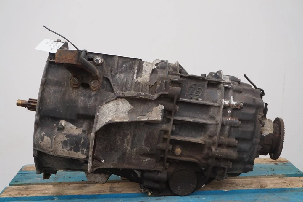 ZF 2015 - 12AS1210OD TGM obrázek 1