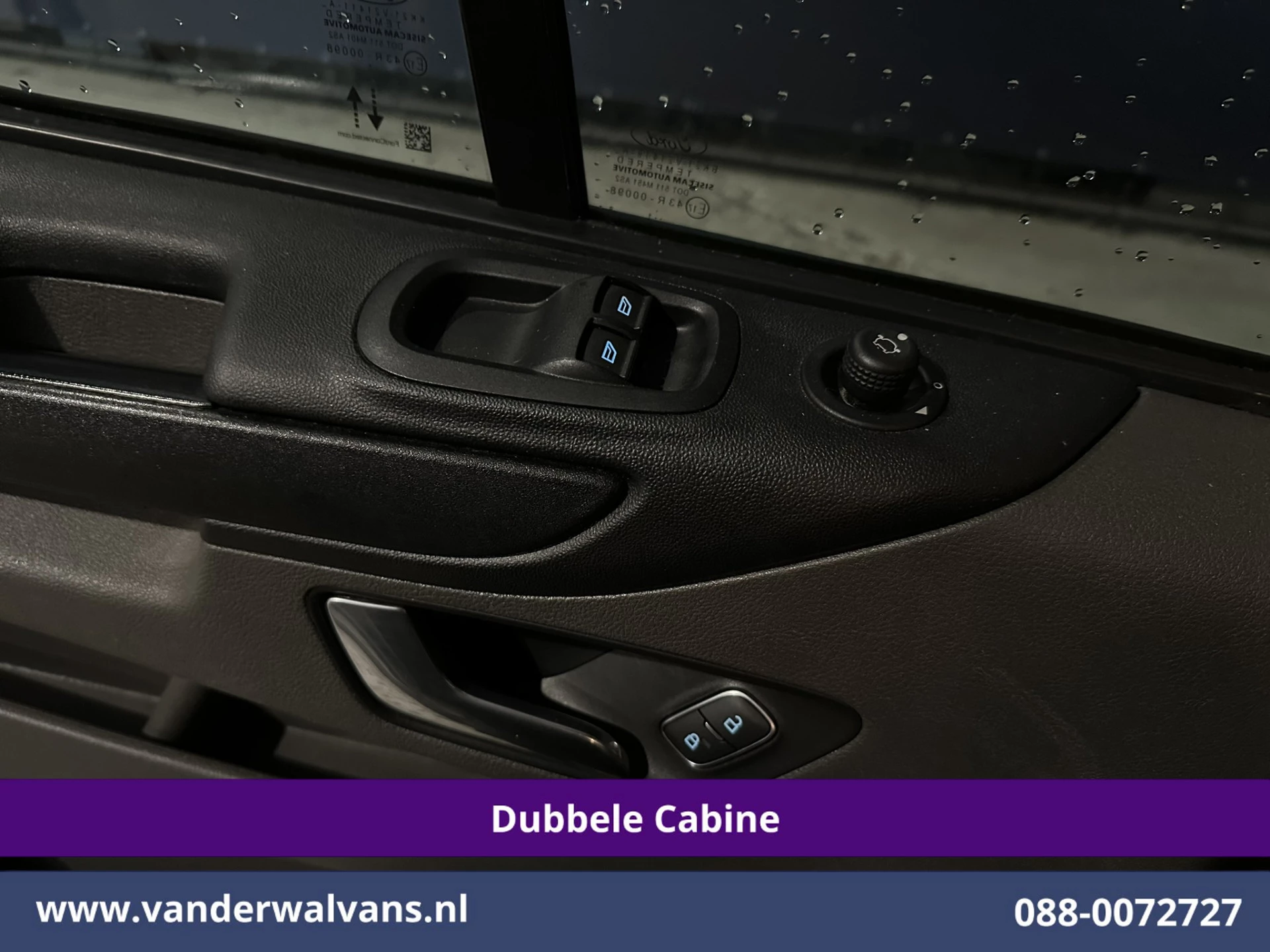 Ford Transit Custom 2021 - 2.0 TDCI 130pk L2H1 Dubbele Cabine Euro6 Airco | 5-Zits | Navigatie | Apple Carplay | LED | Cruisecontrol image 19