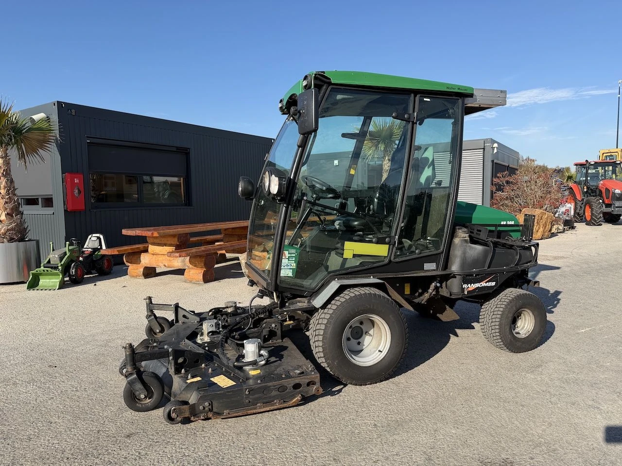 Ransomes HR300 2018 image 1