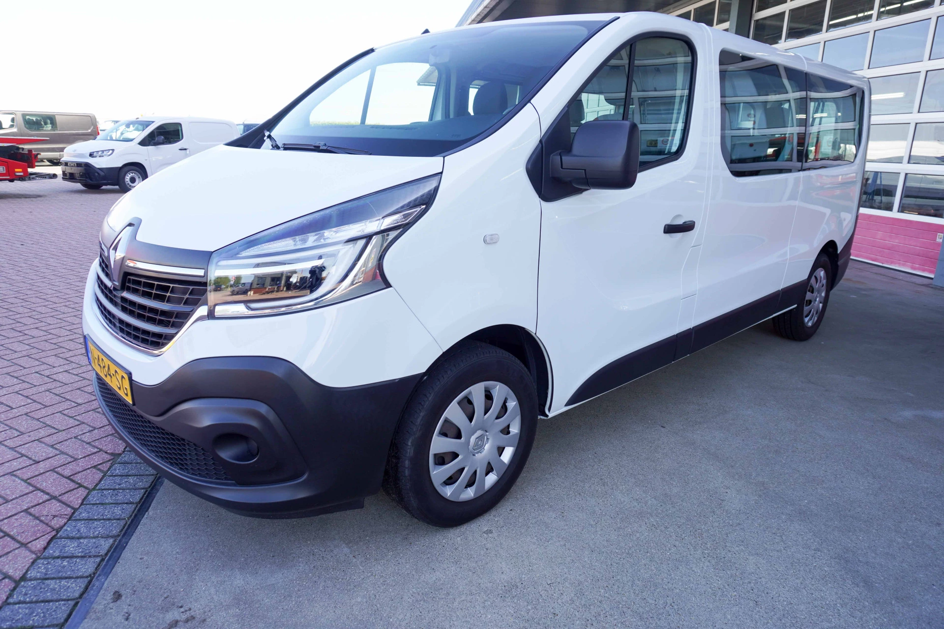 Renault Trafic 2020 - Passenger 2.0 dCi 120PK Grand Life 9 Persoons obrázek 8