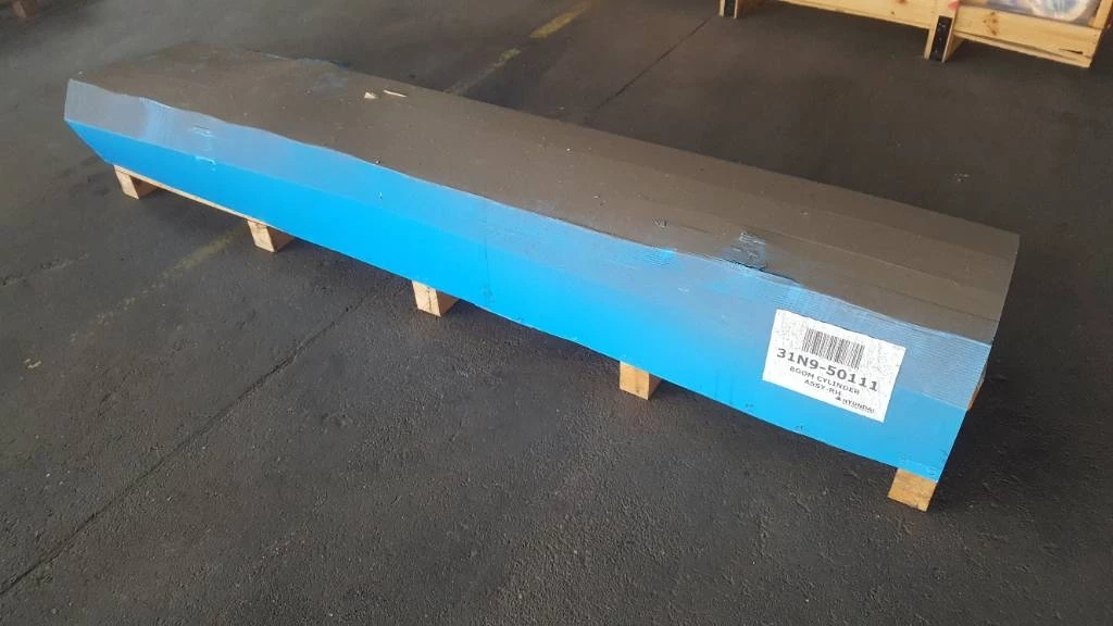 Hyundai - Boom Cylinder RH - R320 LC-7, 31N9-50111 afbeelding 1