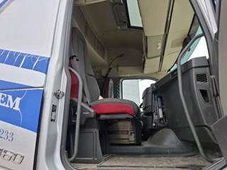 Volvo FH 2018 - FH4-460 / VEB+ / HYDRAULICS / TUV:02-02-2027 / DOUBLE TANK / SMART TACHO V2 / LWDS / FRIDGE / AUTOMATIC / EURO-6-C / 2018 image 24