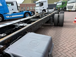 Mercedes-Benz Actros 2015 - Actros 2745LL 6X2 GIGASPACE CHASSIS EURO6 HOLLAND TRUCK TOPZUSTAND!!! zdjecie 6