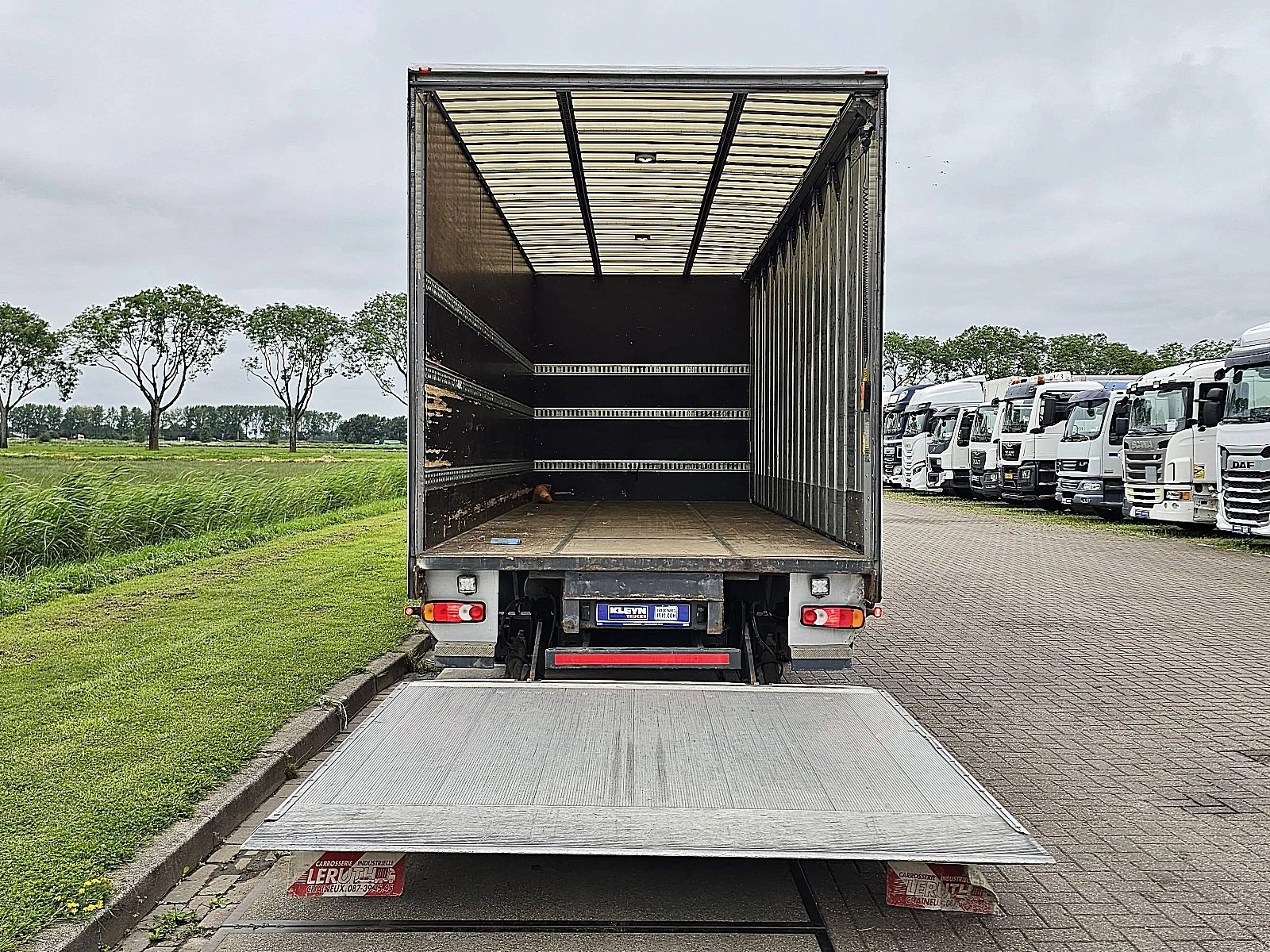 DAF 2019 - LF 210 obrázek 12