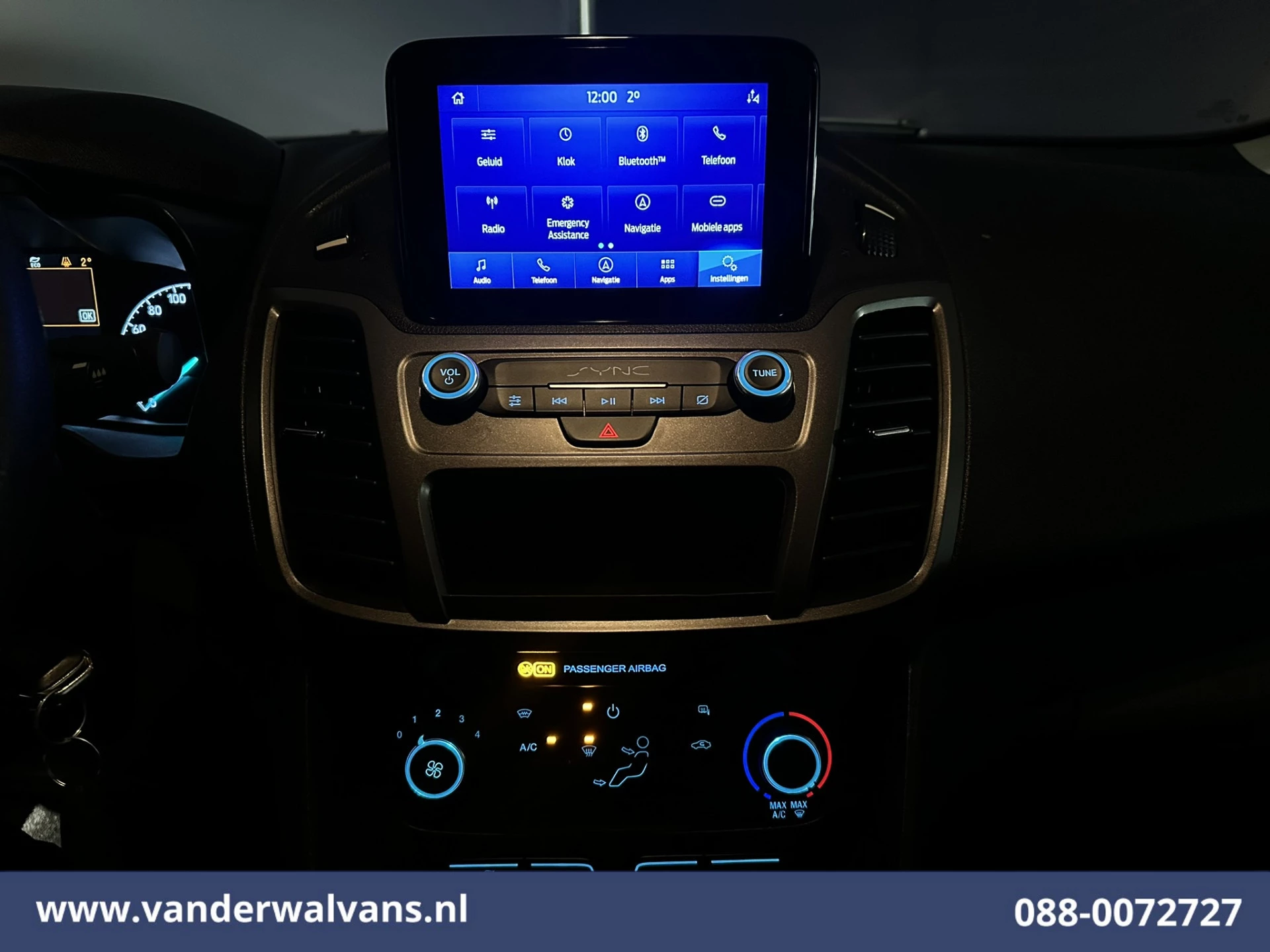 Ford Transit Connect 2021 - 1.5 EcoBlue 100pk L2H1 Euro6 Airco | Camera | Navigatie | Trekhaak | LM velgen image 15