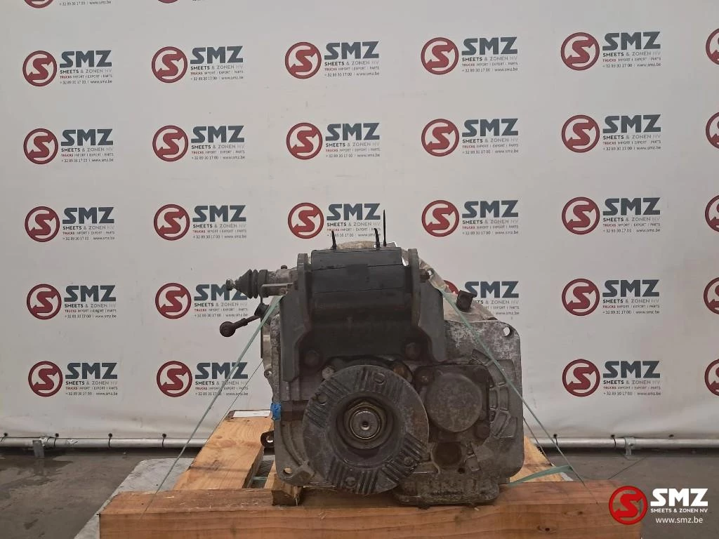 Diversen 2003 - Occ versnellingsbak FS/4106A Eaton afbeelding 4
