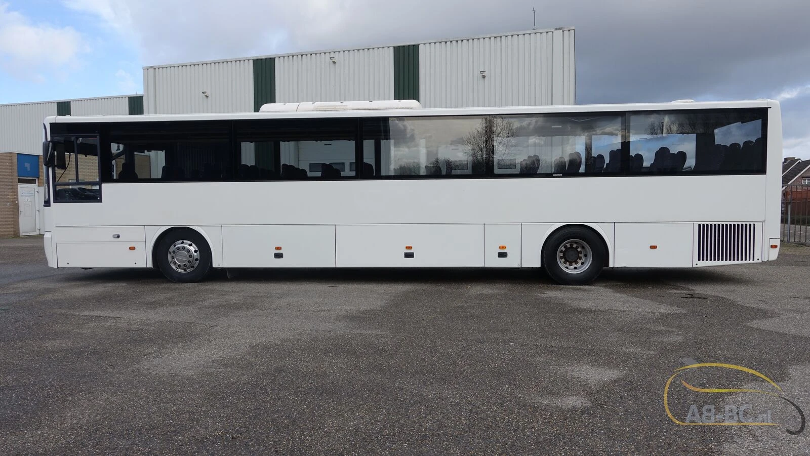 VDL Lexio - 61 Seats EURO 5 Original mileage 2013 afbeelding 13