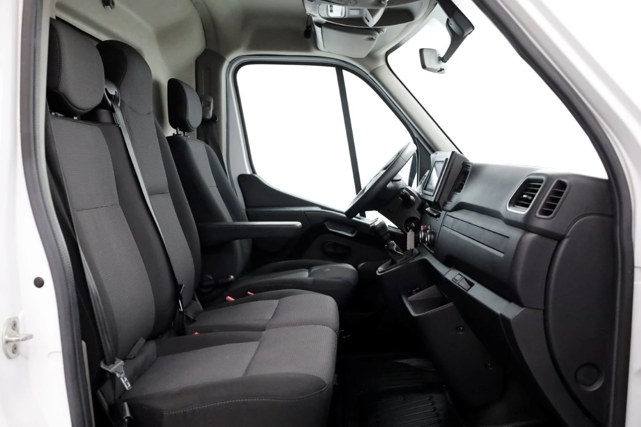 Renault Master 2022 - T35 2.3 dCi 135pk L1H2 Comfort Airco/Camera/Carplay 01-2022 imagen 3