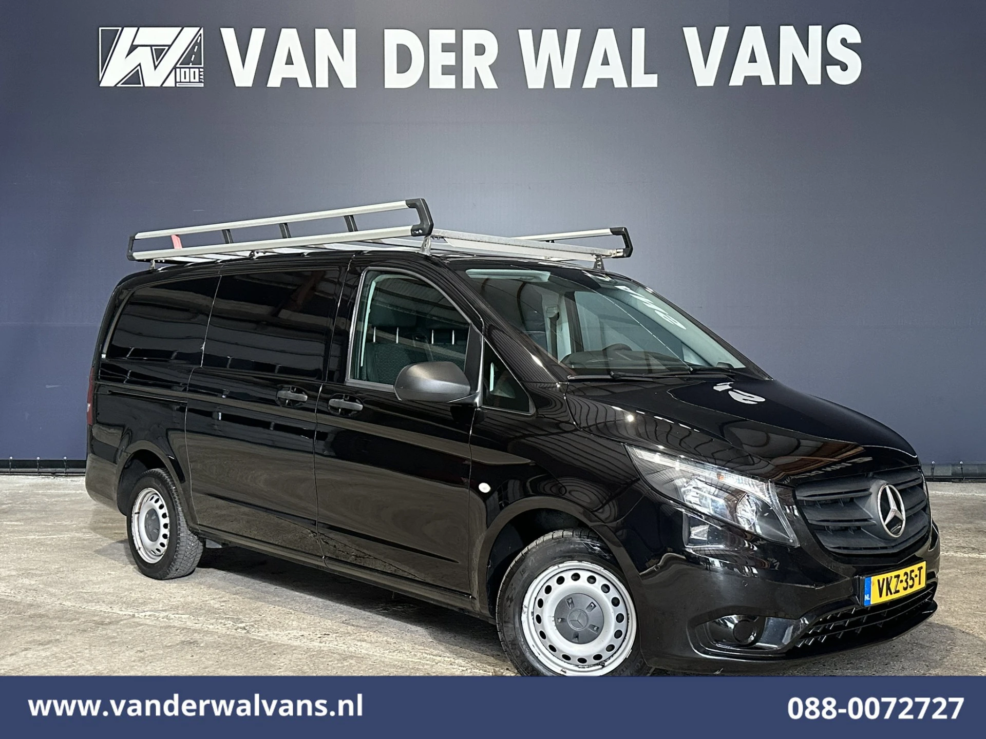 Mercedes-Benz Vito 2021 - 110 CDI 102pk L2H1 Euro6 Airco | Imperiaal | Camera | Navigatie | Trekhaak | Apple Carplay | Cruisecontrol afbeelding 1