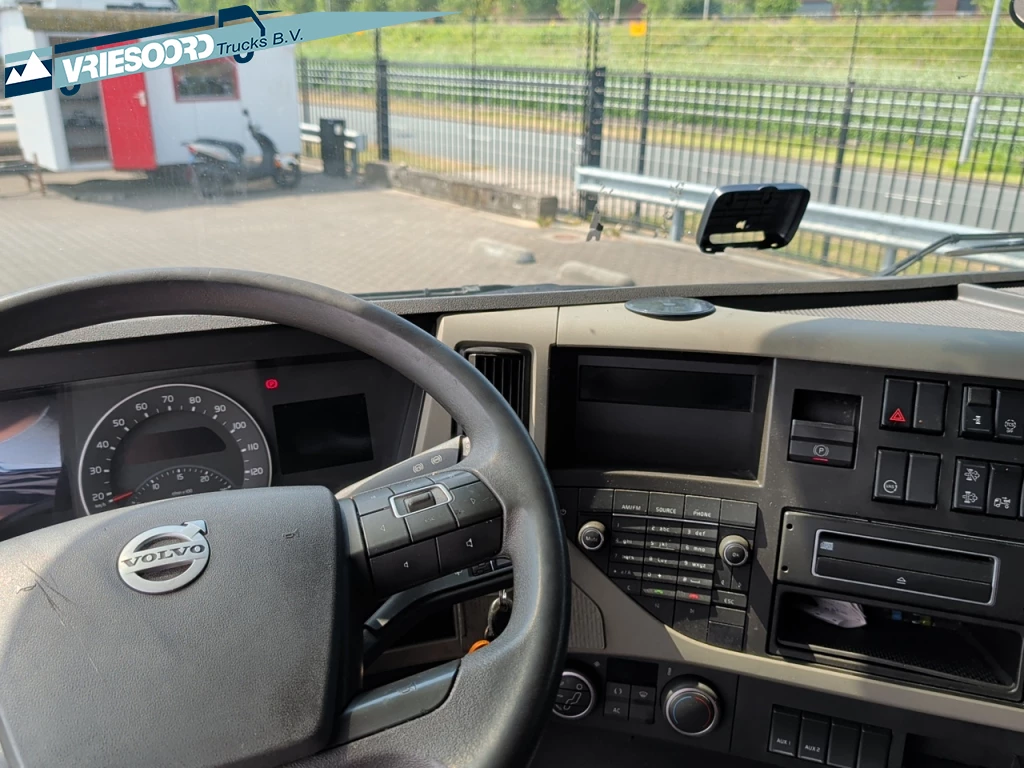 Volvo 2019 - FM 380 pk imagen 5