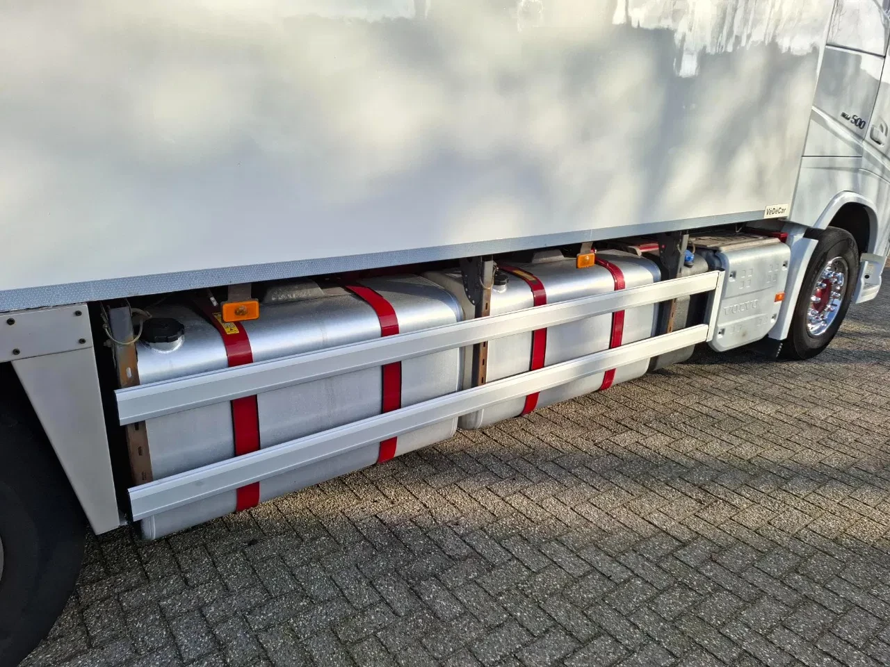 Volvo FH 2021 - FH4-500 / RETARDER / I-SAVE / XL / VEB+ / I-PARKCOOL / ACC / LWDS / 2XTHERMOKING UT1200 / 2X ON STOCK / EURO-6 / 2021 afbeelding 13