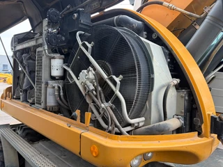 Liebherr A918 Compact Litronic 2013 - N/A image 30