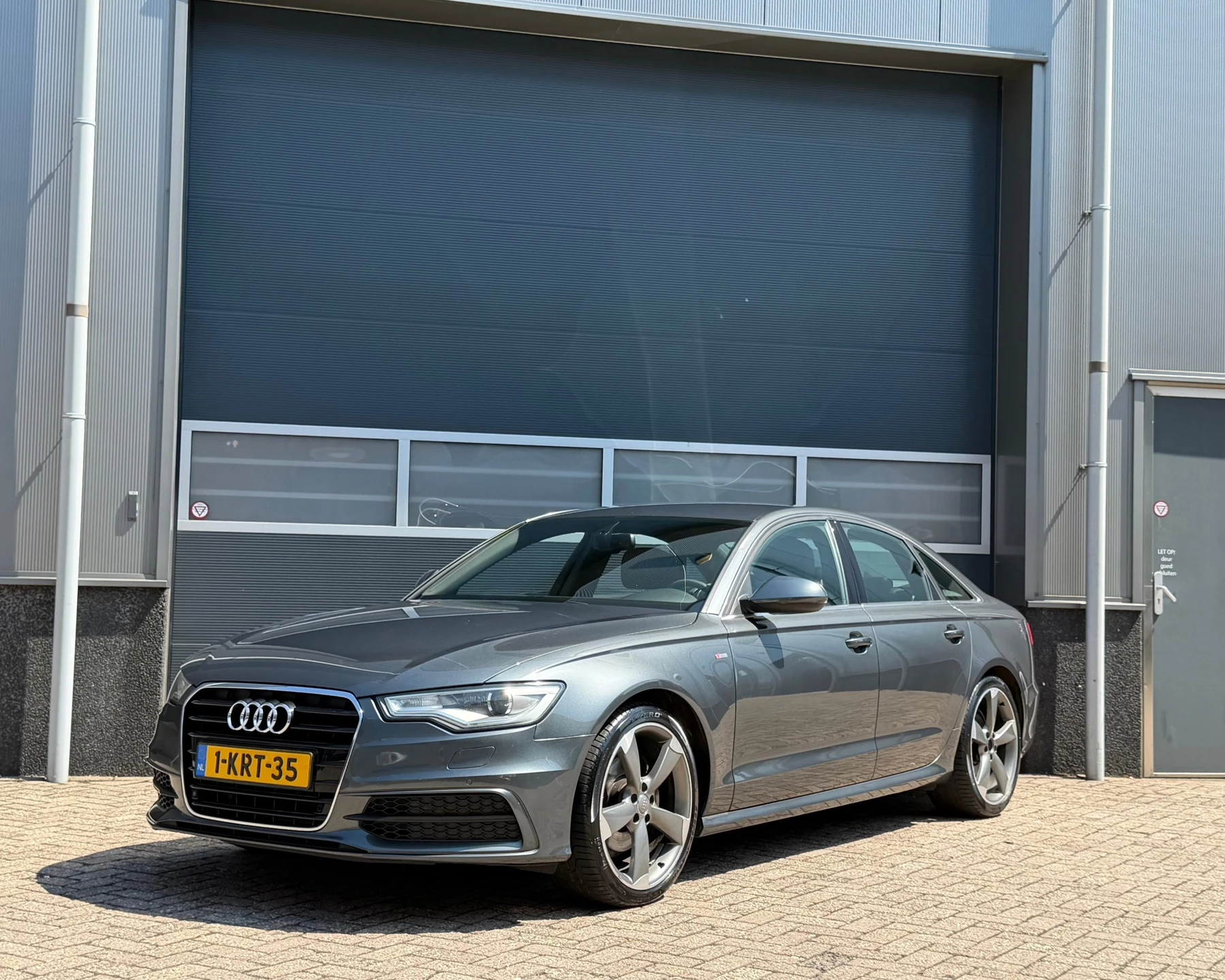 Audi A6 2013 - Limousine 2.0 TFSI S edition bj.2013 Autom|Navi|Leder|NL auto|Nap. image 1