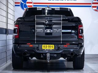 Dodge Ram 1500 2021 - 5.7 V8 4x4 Crew Cab Laramie zdjecie 5