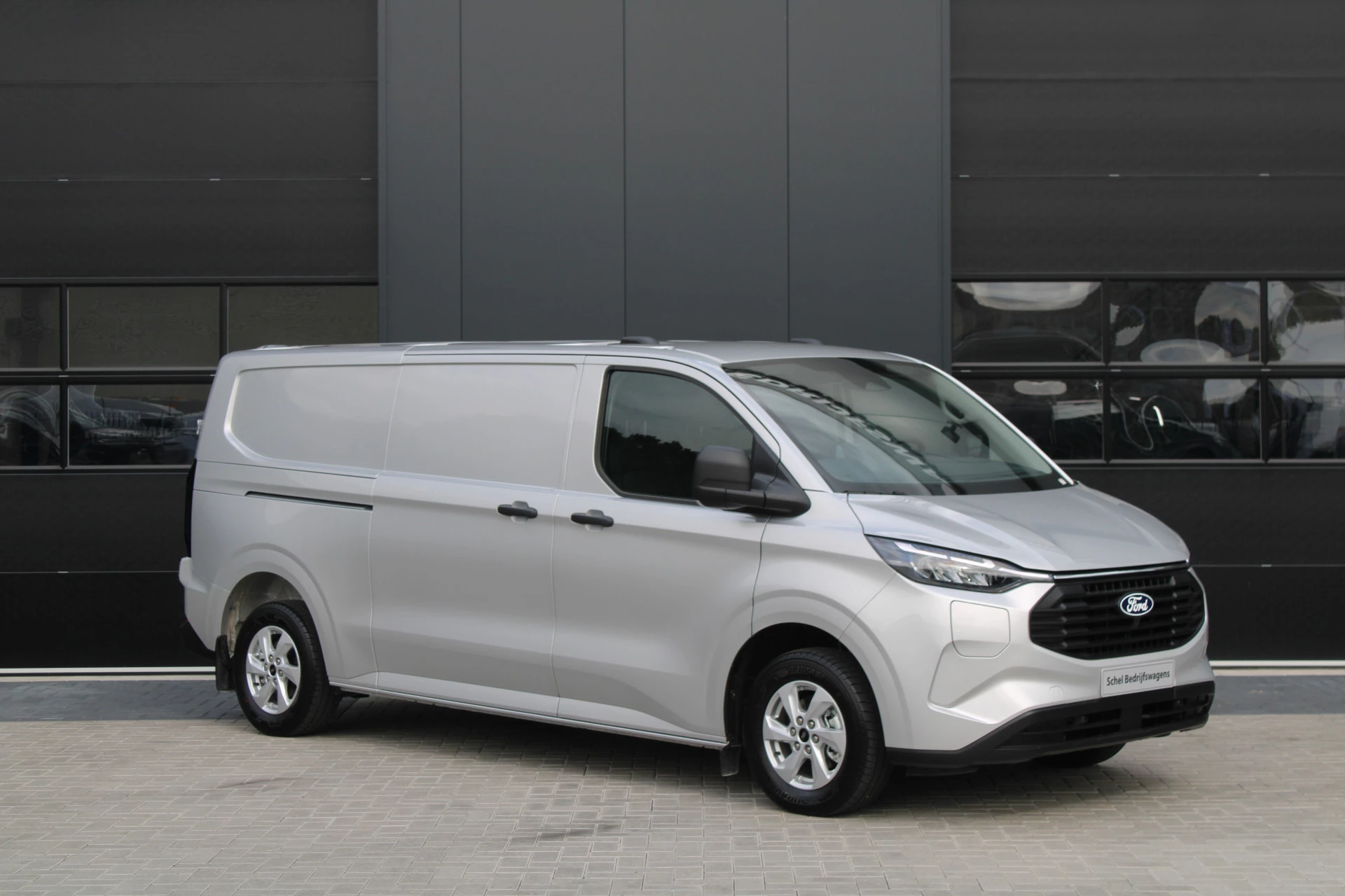 Ford Transit Custom 2025 - 320 2.5 PHEV L2H1 Trend 232pk - 5 jaar GARANTIE - 2x Schuifdeur - Adaptive Cruise - Blind Spot - Navigatie - Camera - Verwarmd Stuur - Rijklaar obrázek 3