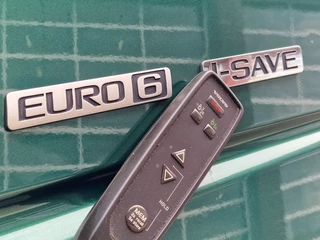 Volvo FH 2019 - 13.460 Globetrotter 4x2 - ADR - Chassis cover - Alloy - Navi image 22