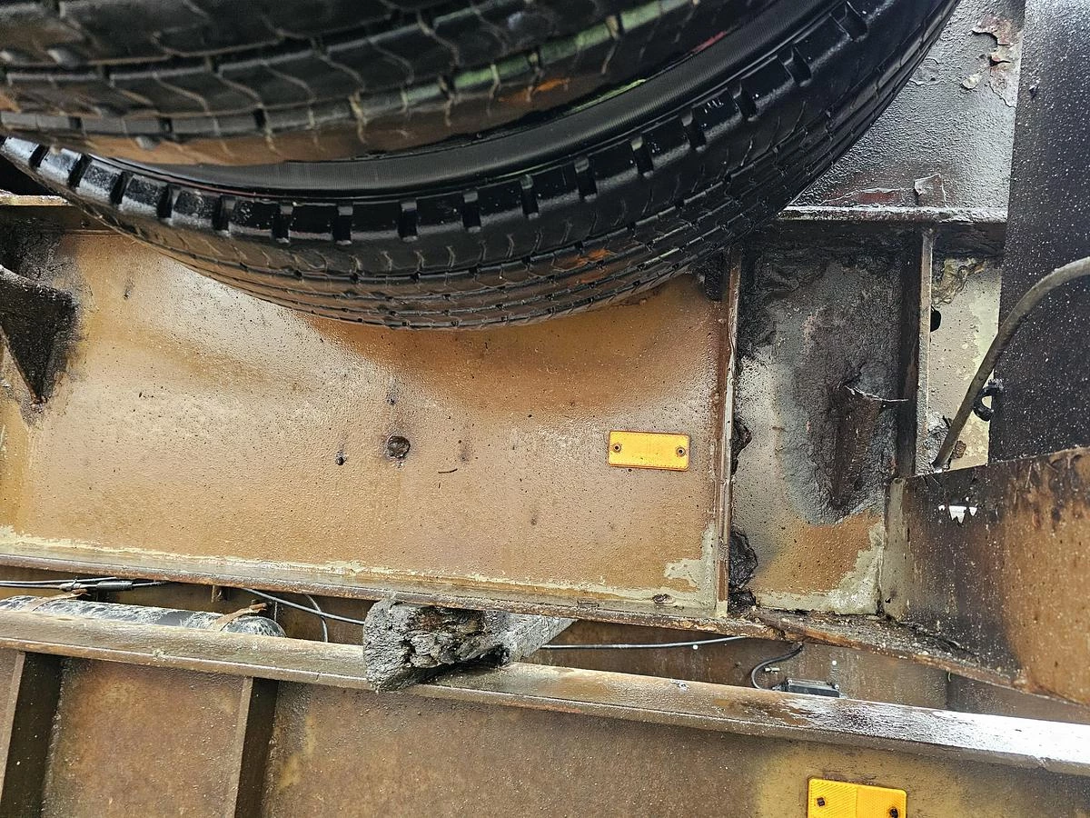 Pacton 2126 C-2 | 20 FOOT| BLADGEVEERD|DOUBLE TIRES| BPW DRUM. 1974 obrázek 19
