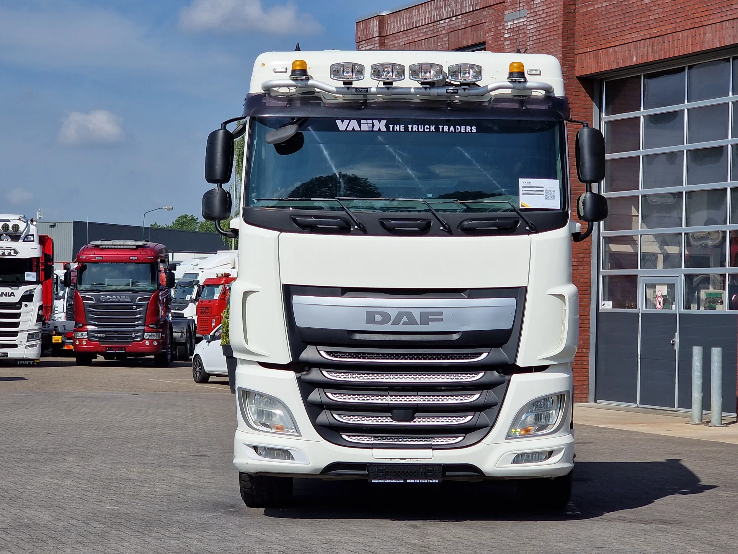 DAF XF 2018 - 510 SpaceCab 6x4 - PTO/Hydraulic - Euro 6 - AS Tronic image 2