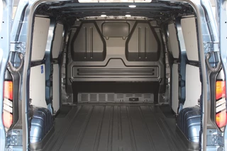 Ford Transit Custom 2025 - 320 2.5 PHEV L2H1 Trend 232pk - 5 jaar GARANTIE - 2x Schuifdeur - Adaptive Cruise - Blind Spot - Navigatie - Camera - Verwarmd Stuur - Rijklaar imagen 11