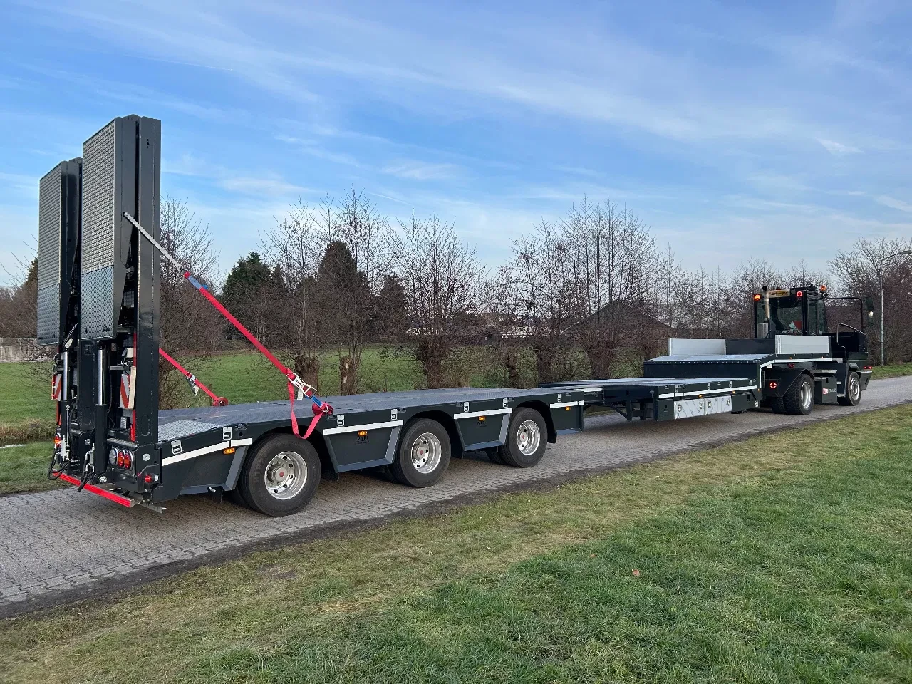 VTR 2026 - MACHINE LOADER | BRIDGE | DOUBLE RAMPS | ALL STEERING obrázek 17
