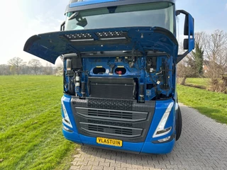 Volvo FH 2022 - 13.500 | FULL AIR | 6X2/4 STEERING | HYDROLIC | LOW KM !!! bild 18