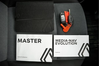 Renault Master 2024 - 2.3dCi | Bakwagen met Laadklep | LED | Carplay | Camera | Cruise image 29
