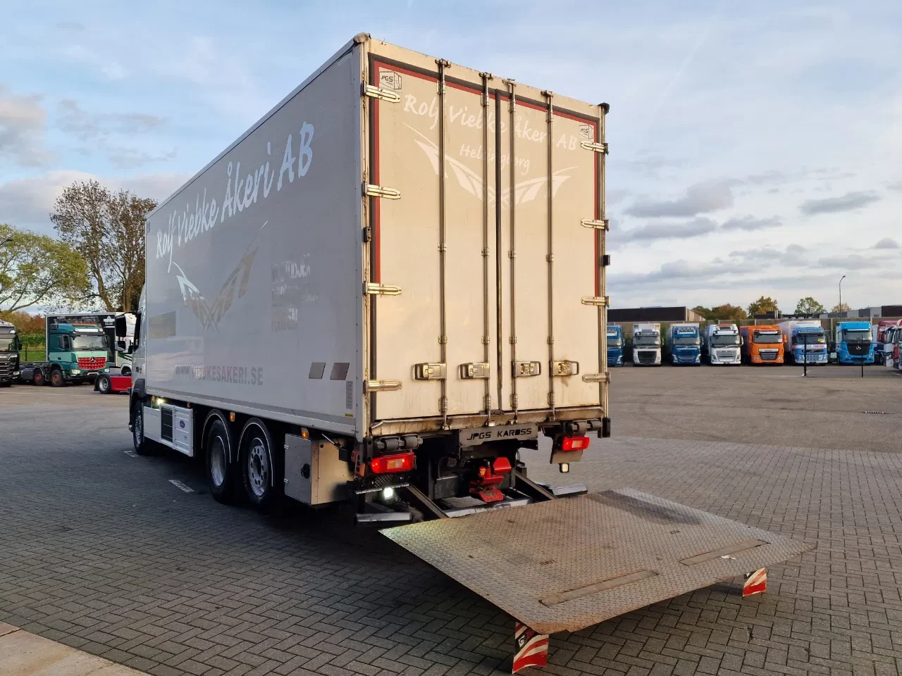 Volvo FM 2016 - 13.460 Globetrotter 6x2*4 - Frigo Carrier Supra 1150 U MT - Zepro loadlift - Steering axle obrázek 31