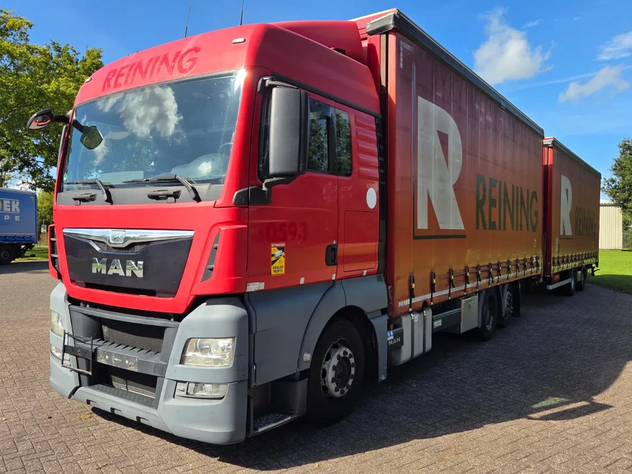 MAN TGX 2015 - 24.400 6x2 | Efficient Line | XLX | Volumecombi | 120M3 | Euro 6 | Jumbo afbeelding 1