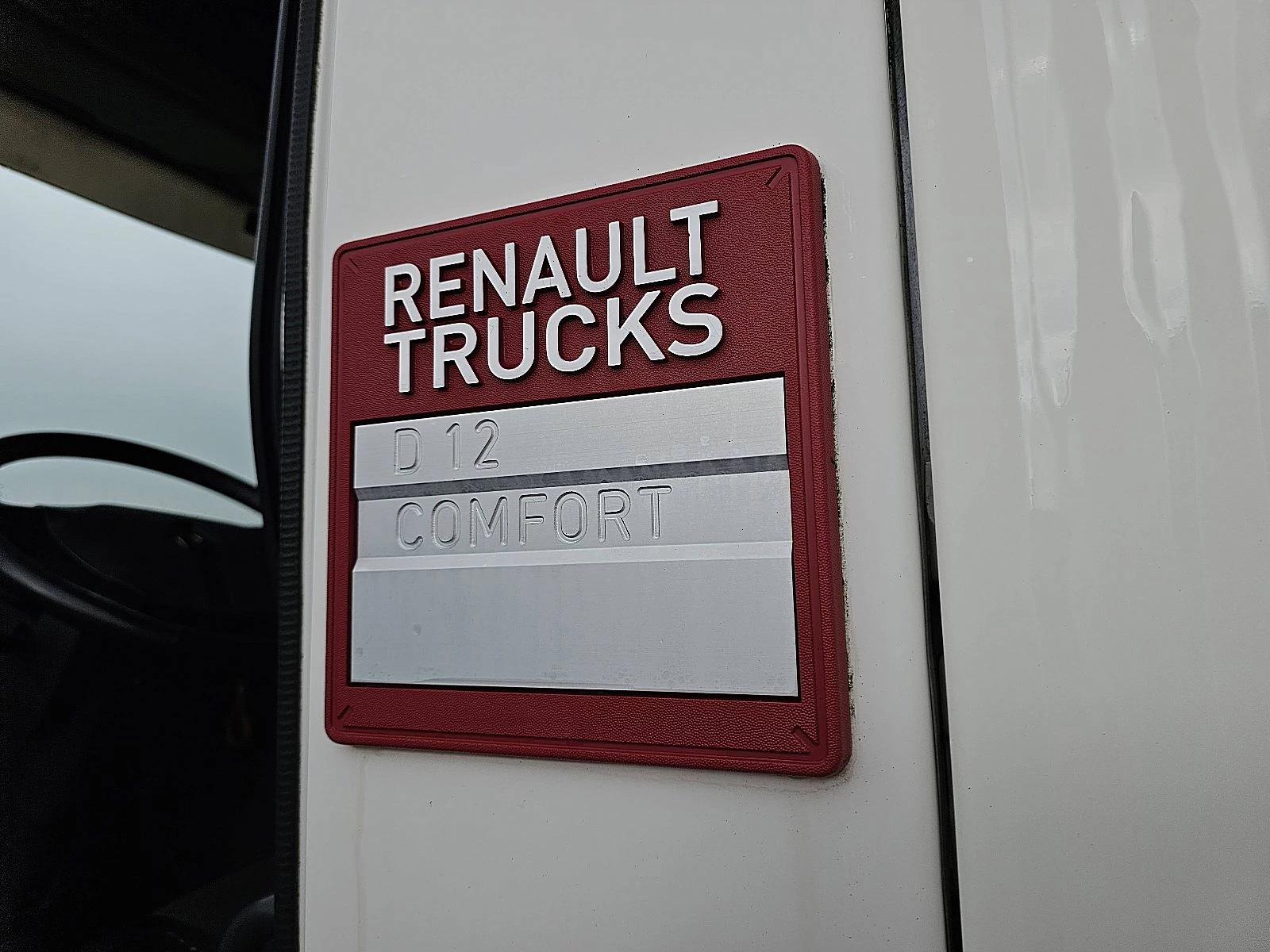 Renault 2015 - D 220 image 14