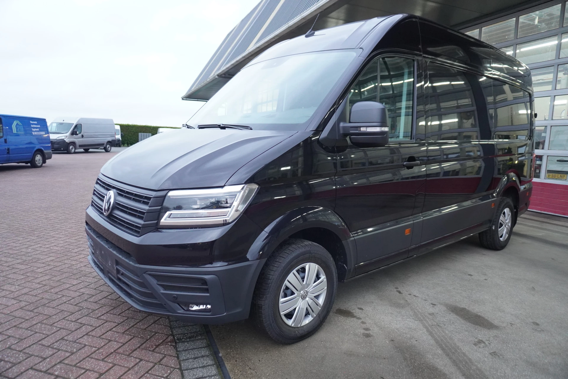 Volkswagen Crafter 2024 - 35 2.0 TDI 177PK L3H3 Automaat Bild 9