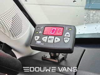 Iveco Daily 2022 - 2.3 Koelwagen Airco Laadklep DAB Geveerde Stoel Koelbak obrazek 15