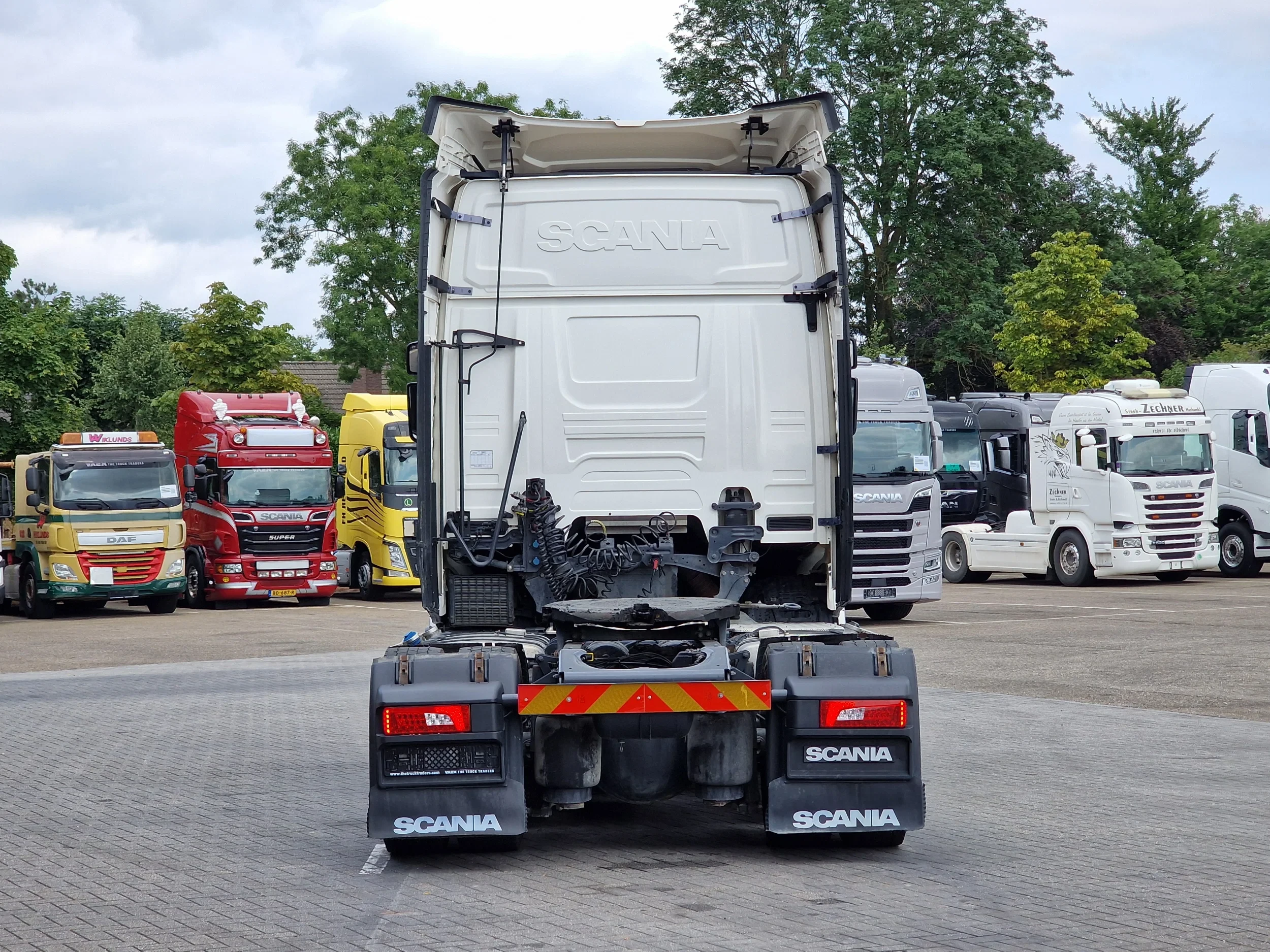 Scania R 2019 - R520 V8 NGS retarder - steel / air - navi - fridge afbeelding 7