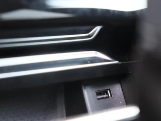 Volkswagen Arteon 2018 - 1.5 TSI R Line obrazek 30