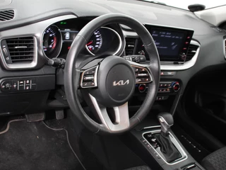 Kia Ceed Sportswagon 2023 - 1.5 T-GDi 160pk Automaat DynamicLine image 2 miniature