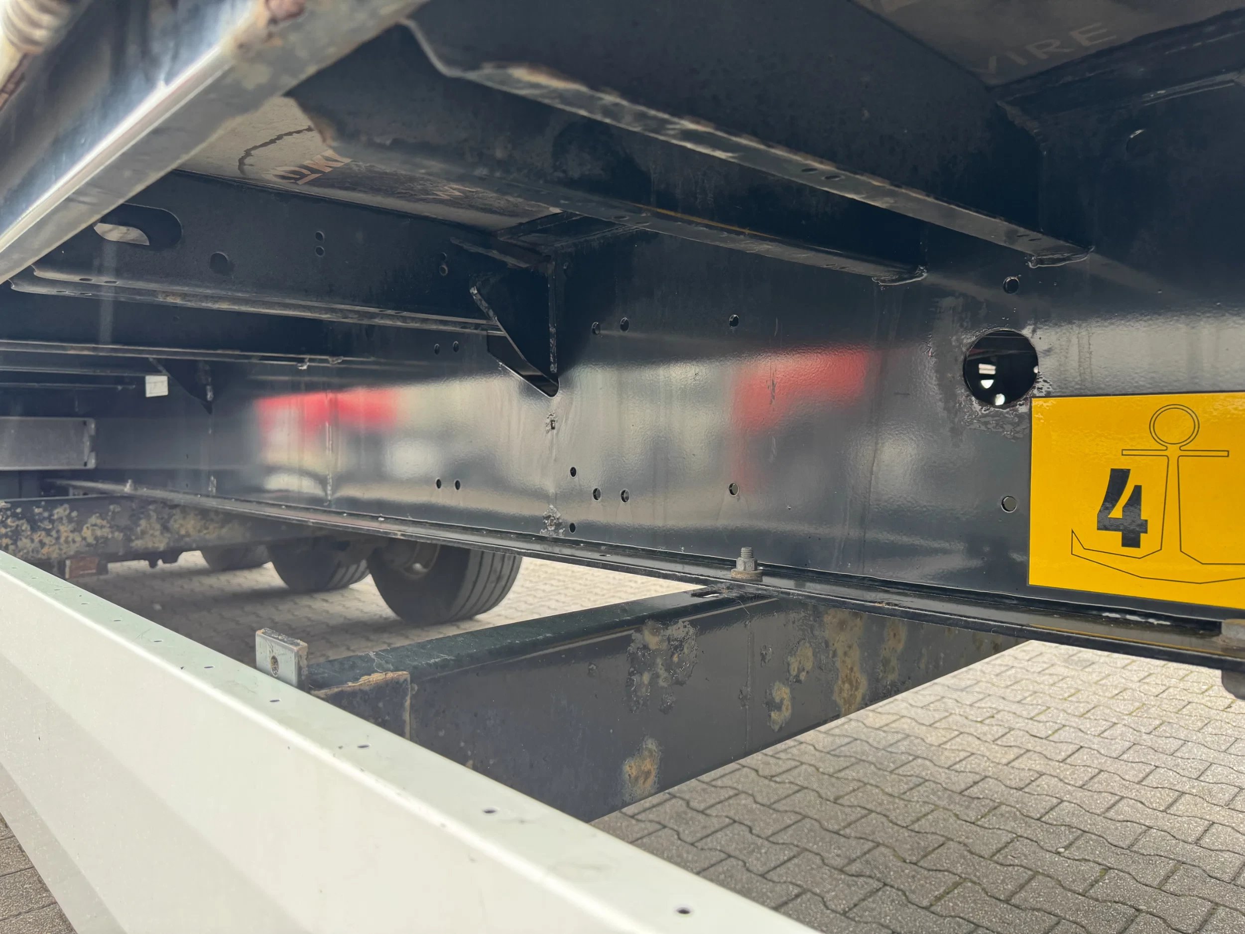 Krone 2015 - Schuifzeil-Dak / Laadklep / BPW-Axle / Code XL / APK afbeelding 12