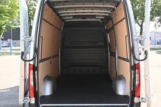 Mercedes-Benz Sprinter 2024 - 317 CDI Pro L2H2 image 13
