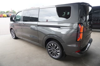 Ford Transit Custom 2026 - 340L 2.5 PHEV 233PK L2H1 Titanium X 8 Persoons PHEV Automaat obrazek 5