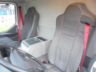 Renault D 2020 - 210 FRIGO MANUAL GEARBOX zdjecie 12